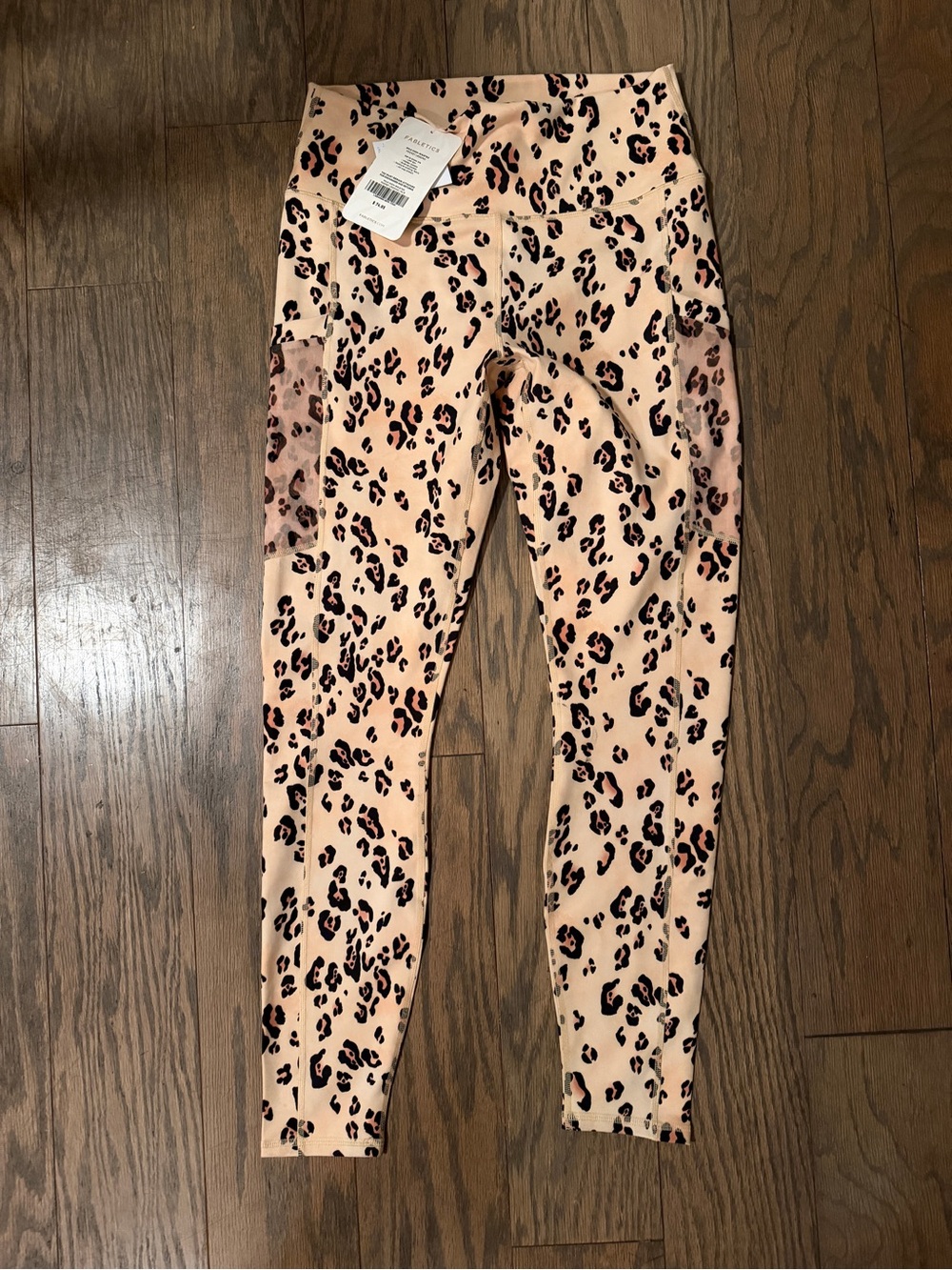 NWT Fabletics Leopard Print Active Leggings with Side Mesh Panels - Picture 1 of 6